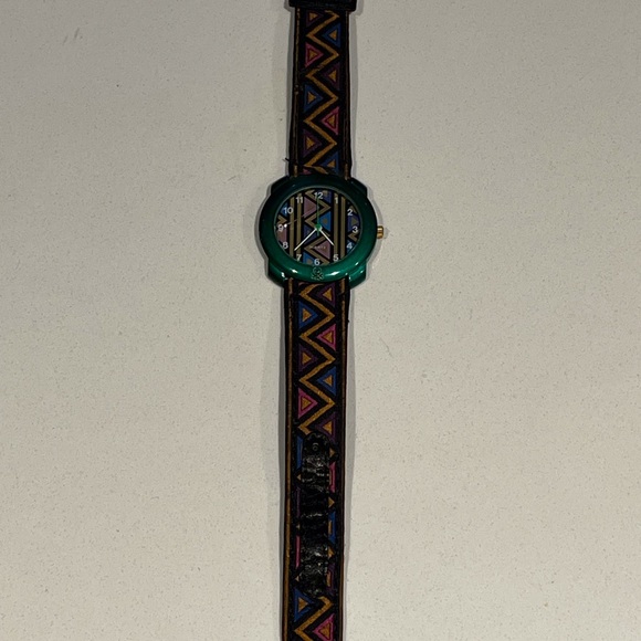 1990s Benetton quartz watch - Picture 1 of 7
